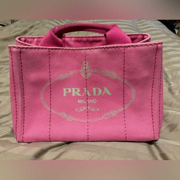 PINK PRADA CANAPA - Picture 1 of 10